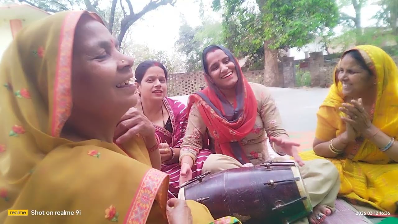 🙏आ जाओ गजानन कीर्तन में अब रात गुजरने वाले हैं 👍