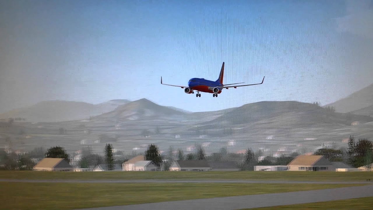 Landing KTUS rwy 11L.