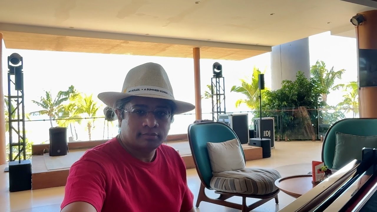 Bluebird in Mauritius by Alexis Ffrench @ Le Méridien in Pointe aux Piments for PianoTell Recital #1