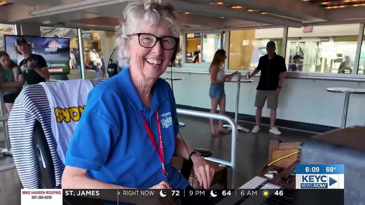 Twins organist Sue Nelson&rsquo;s journey from Nicollet to Target Field