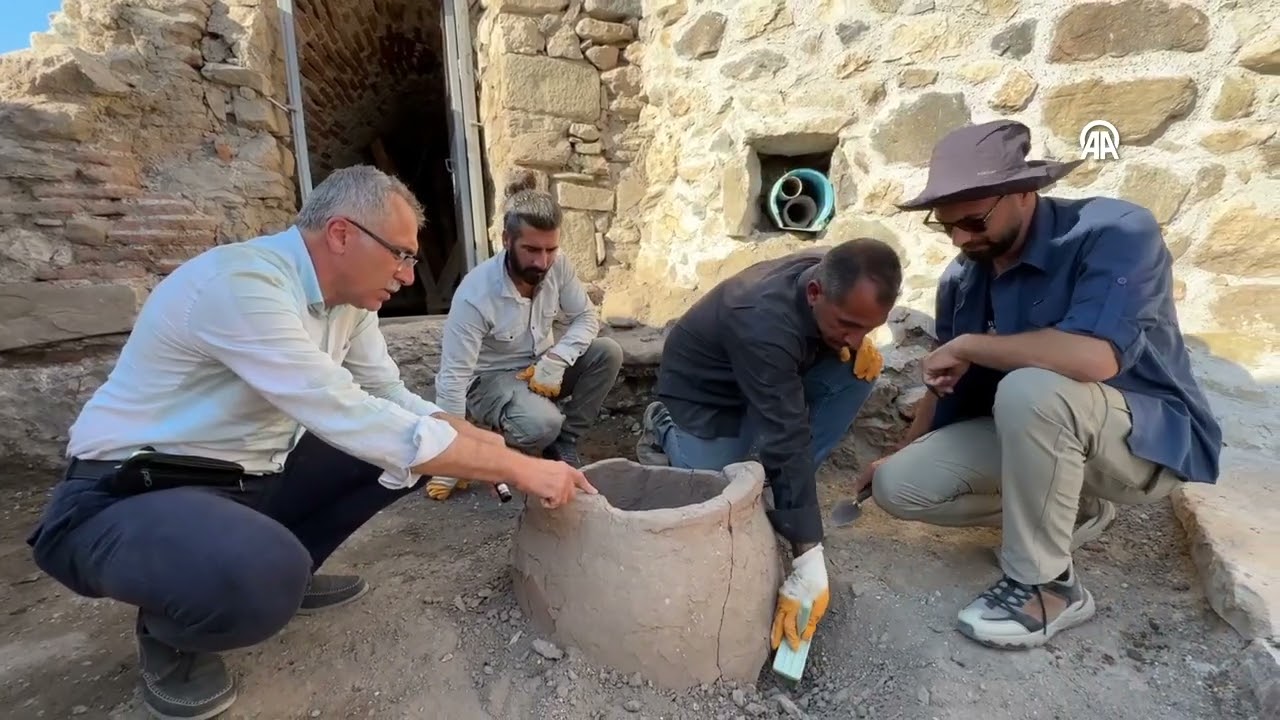 HARPUT KALESİ'NDE 1000 YILLIK 