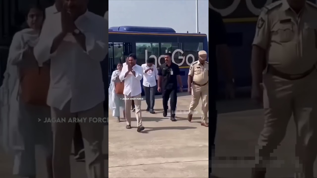 Real political leader #ysjagan Anna 💙🫶💙 #ysrcp #ysbharathireddy #trendingvideo #viralvideo