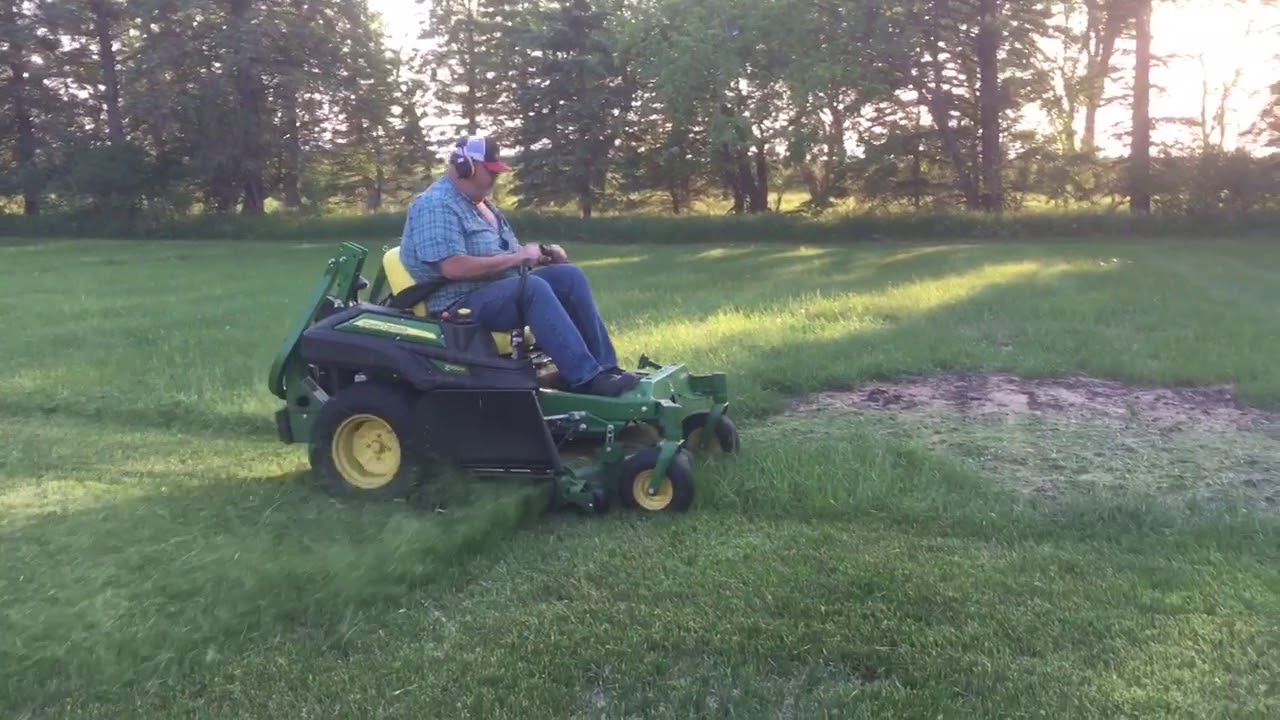 Mowing with John Deere Z959r 6-7-18