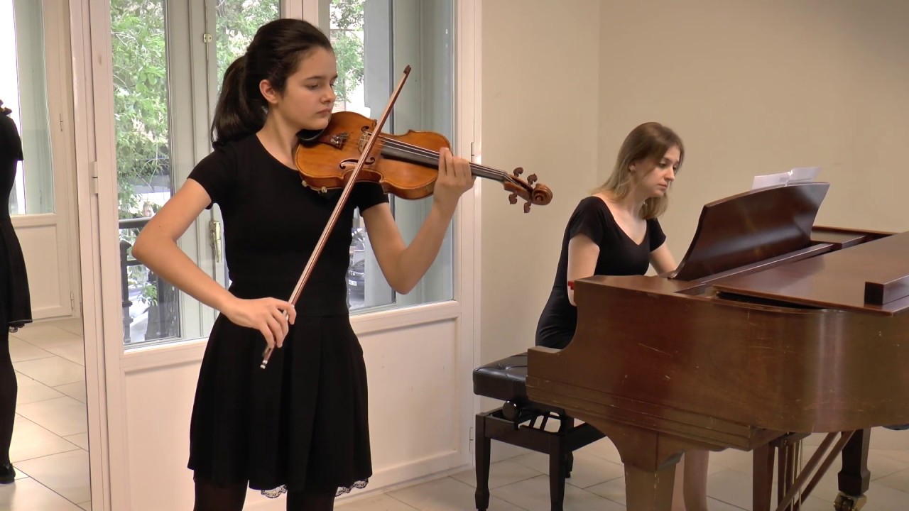 MOZART Violin Concerto No. 3 (II.Adagio) - Patricia Cordero (16)