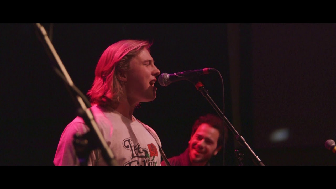Holly, - How Long Do I Have (Live at Chop Shop)