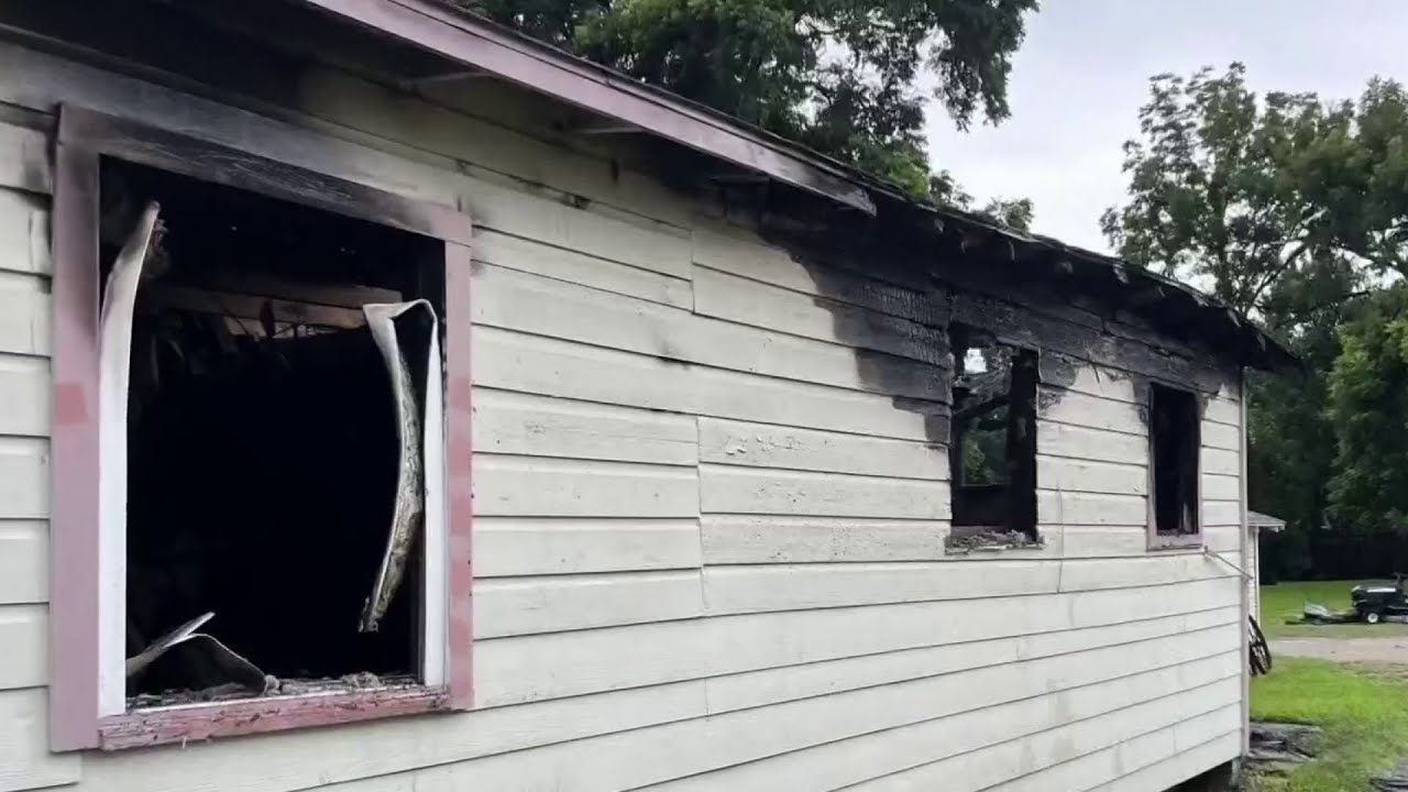 Elderly Woman Dead After Fire at North Houston Home