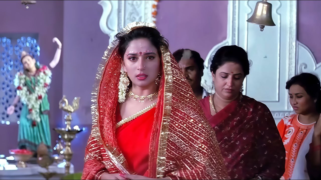शादी का जोड़ा बना Madhuri Dixit के लिए कफन | Prem Deewane | Movie Scene | Jackie Shroff