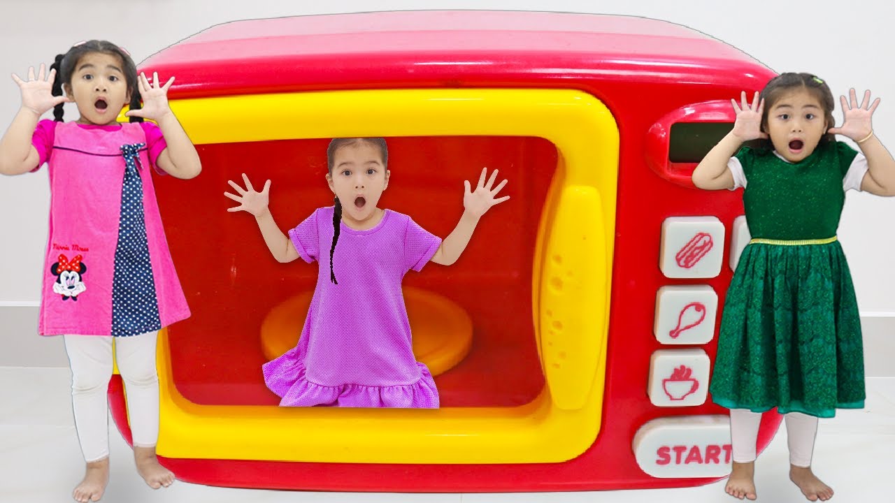 Annie Pretend Play Giant Magic Microwave Toy for Kids