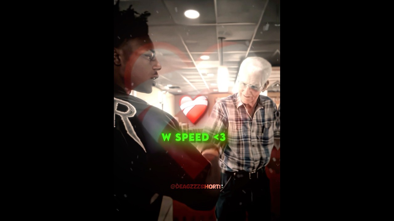 iShowSpeed helps an old struggling man at KFC 💖💖 #ishowspeed #wholesome #edit