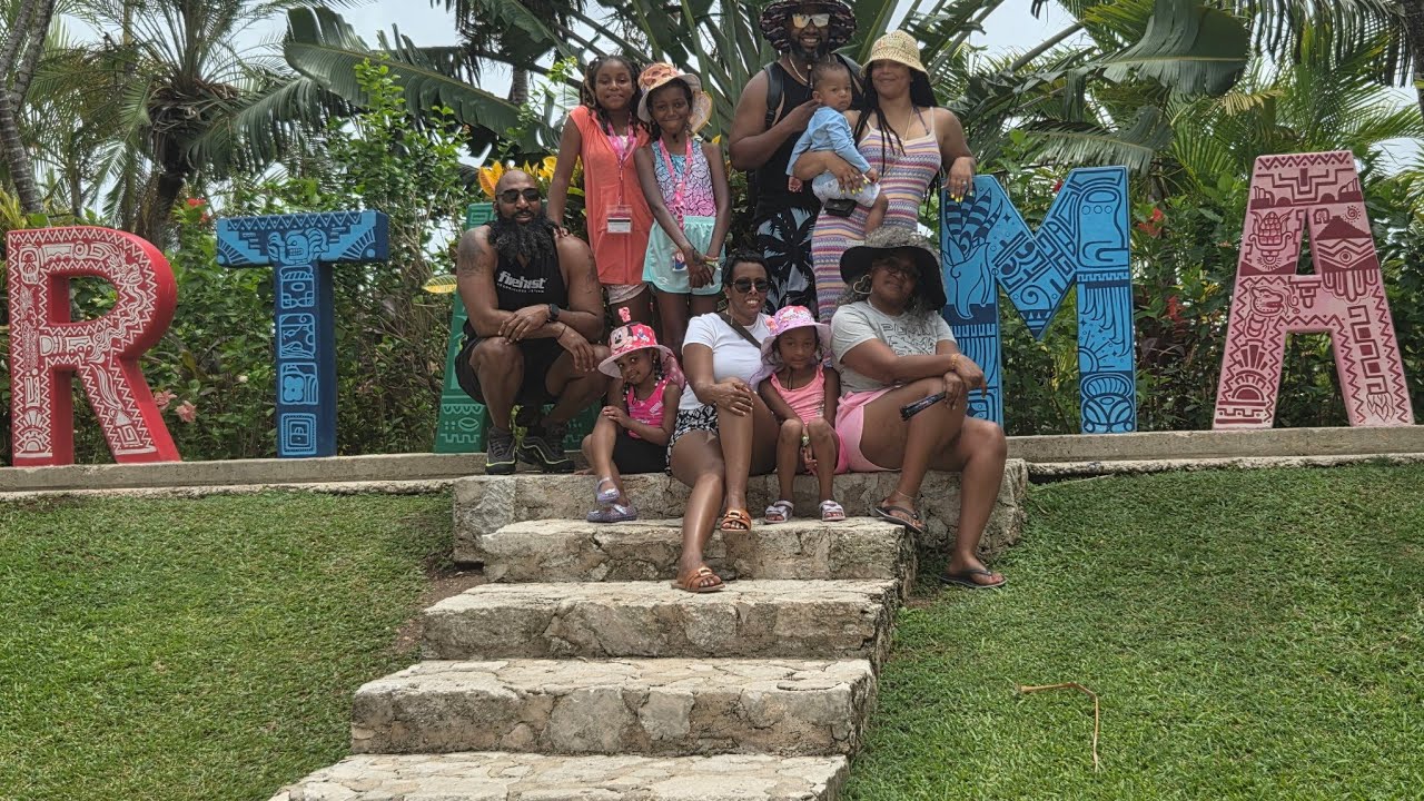Family cruise Carnival Jubilee Part 1