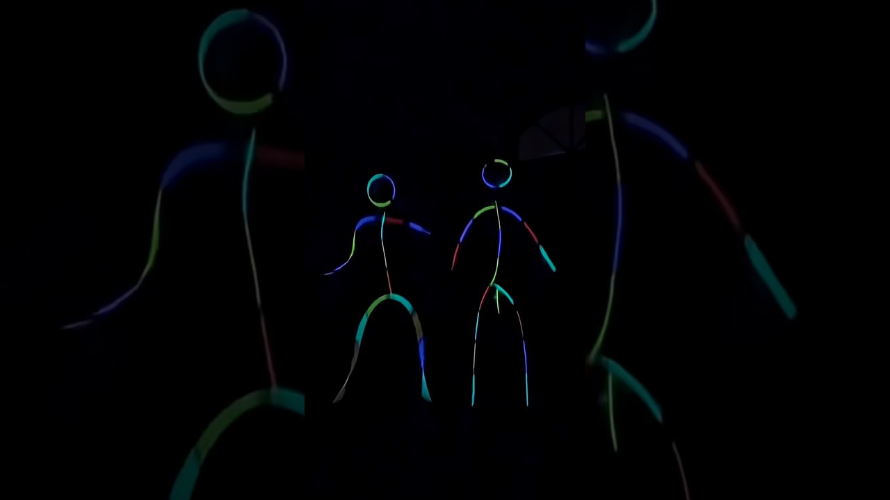 Glow stick magic 🪄🤩 ​⁠@Yes_blondy