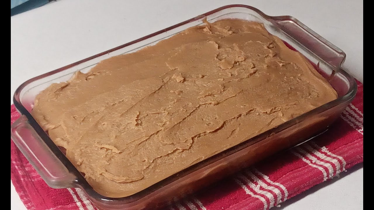 Oatmeal cake with Peanut Butter Icing