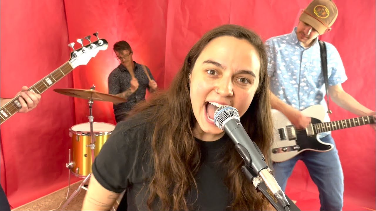 Sincere Engineer - Fireplace (Official Music Video)