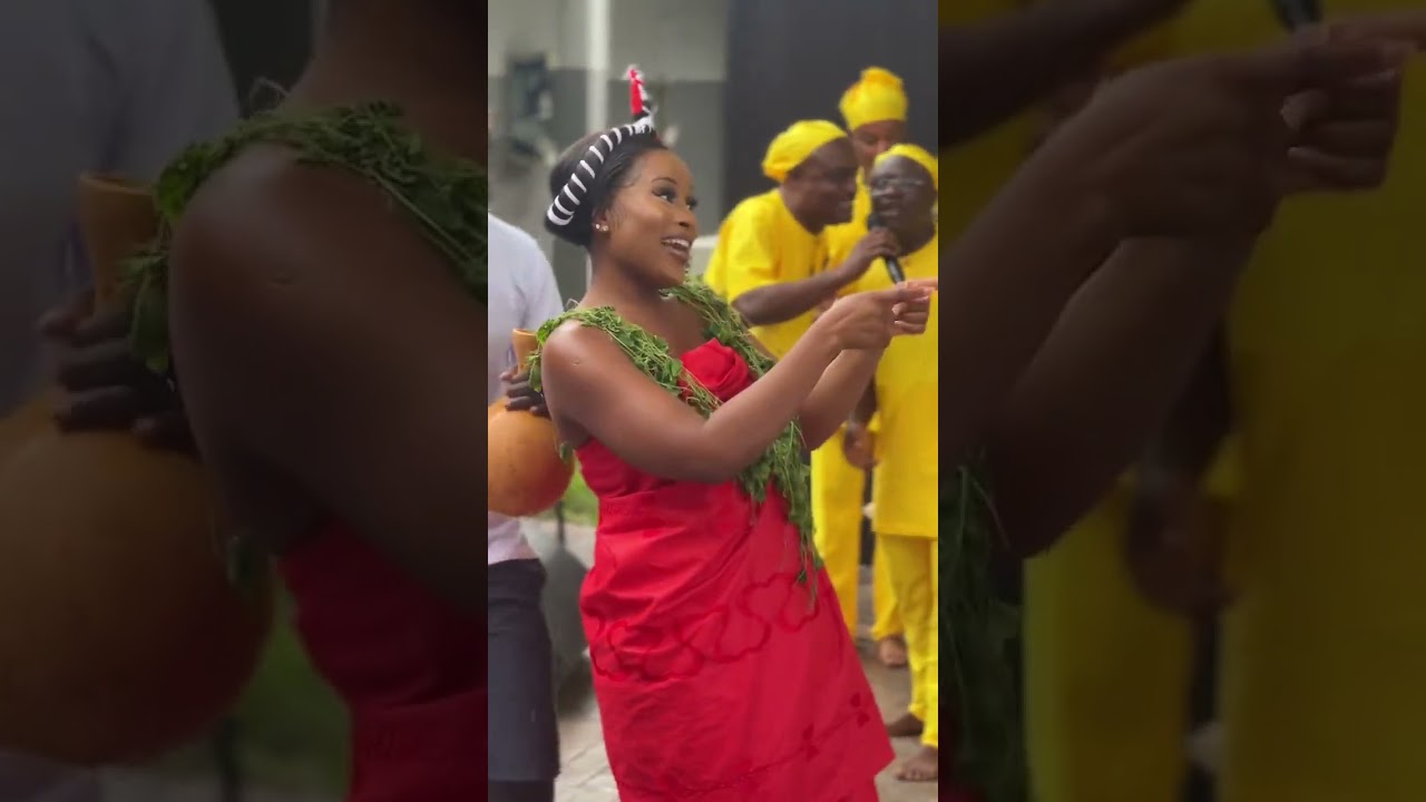 That Friday feeling! 💃🏻🤩🕺🏽 The #TV3NewDay team serving you with some Ga culture