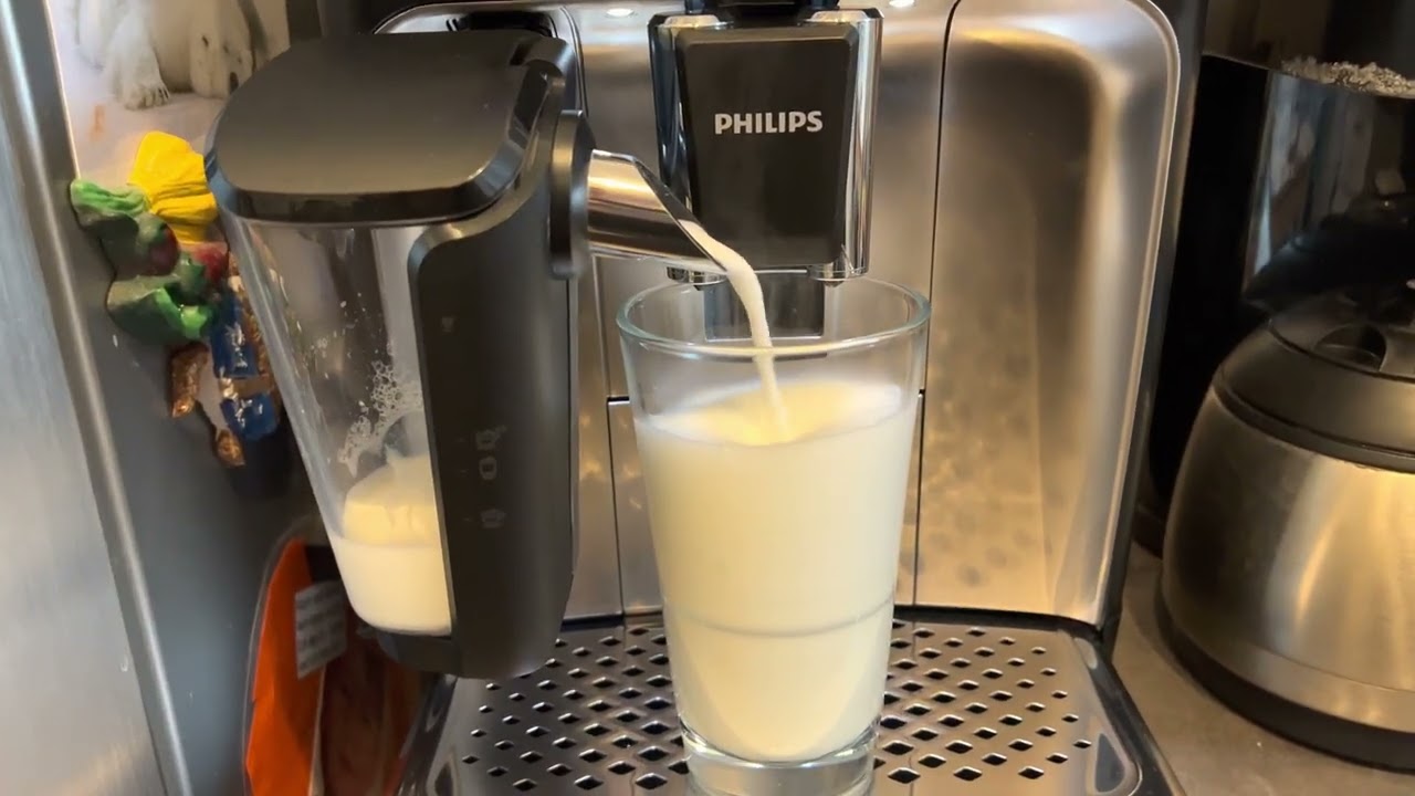 Philips EP5447/90 Kaffeevollautomat Latte macchiato 4K