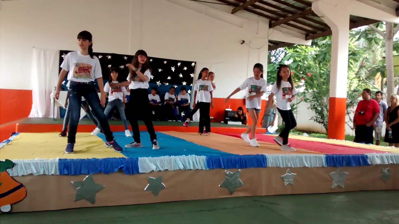 Apresentação 5°ano A O CADERNO (formatura🎉)