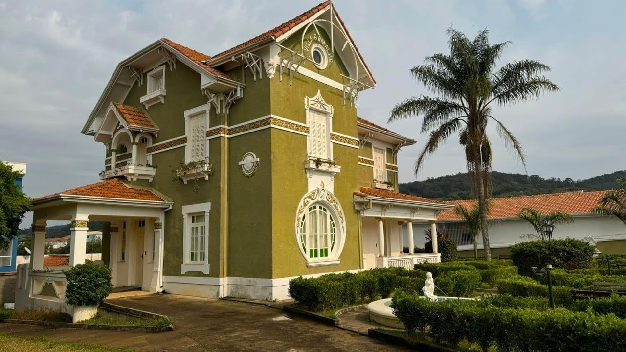 O CASAR&Atilde;O VERDE DE MINAS GERAIS - ARQUITETURA FRANCESA