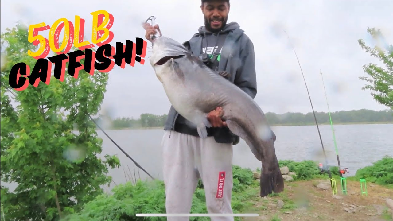 CATCHING A 50LB CATFISH!! (NEW PB!)