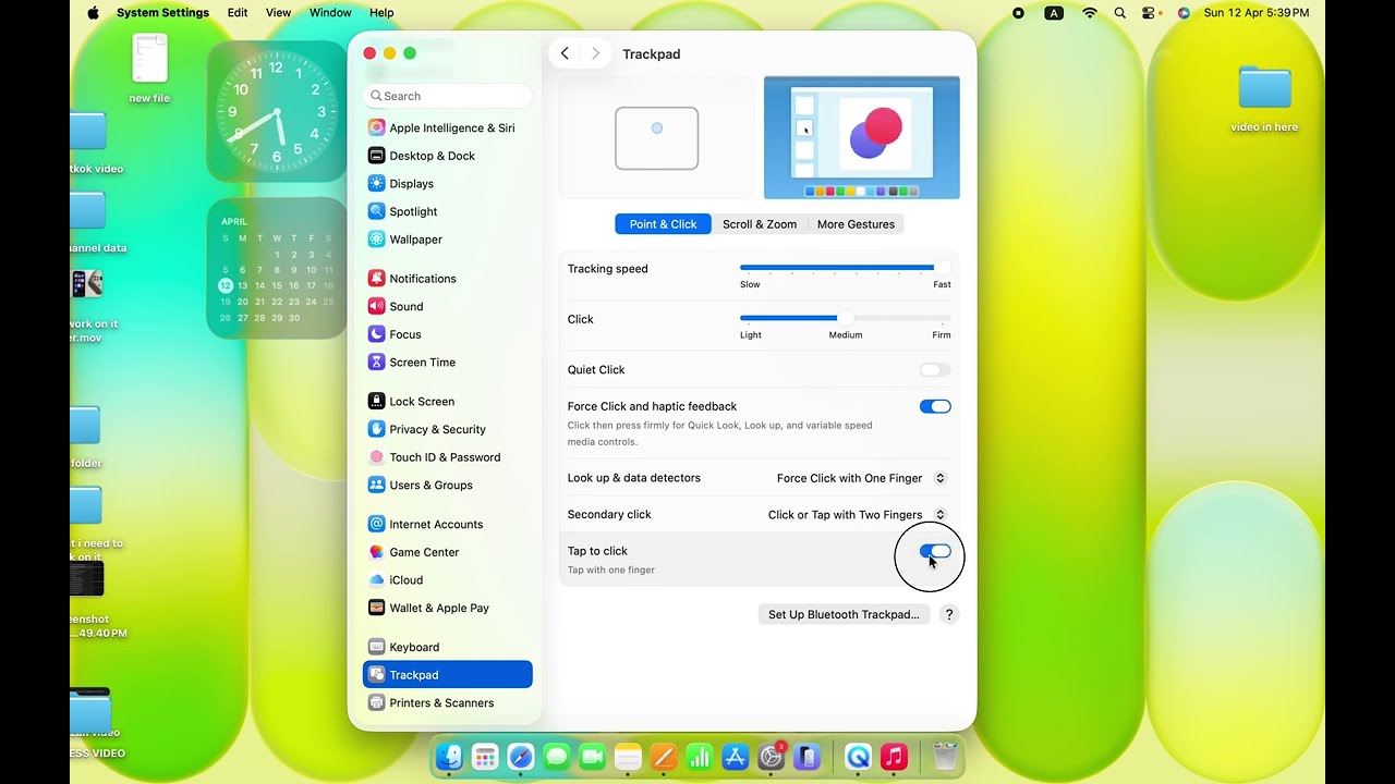 Как включить и выключить трекпад на MacBook Neo. Нажмите, чтобы щелкнуть.