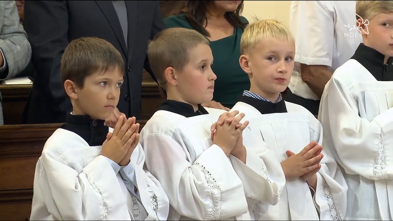 ZŠ Salvátor Valašské Meziříčí zahájila školní rok v nových prostorách | Živě s Noe
