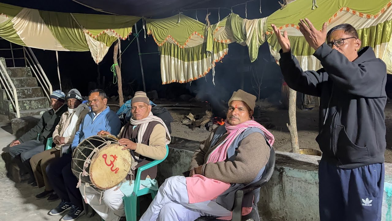 Uttrakhand m hoti h kuch iss tareeke se pooja 🙏🏻