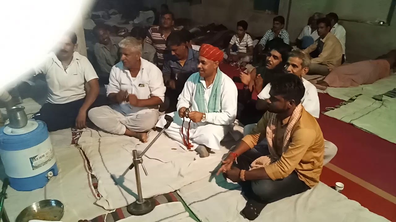 Dr Mangi lal garasiya kavita baba ram devji jatru bhajan mandali me 5/9/2018