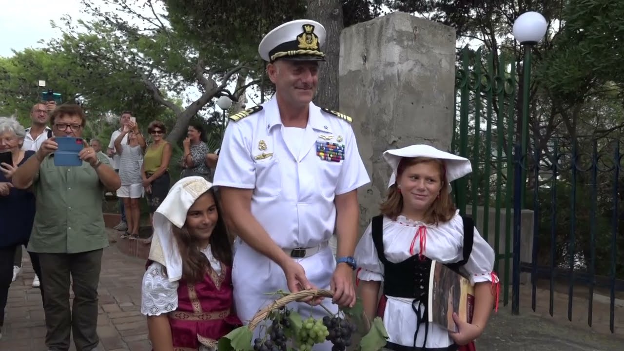 Ischia. Dopo 2 anni torna l'Amerigo Vespucci, la nave più bella del mondo