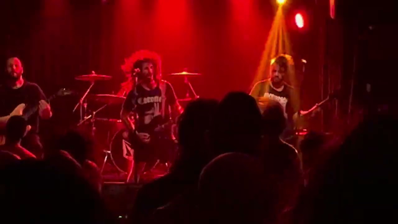 SIN SABER PARA QUE en vivo UNDERMINE 