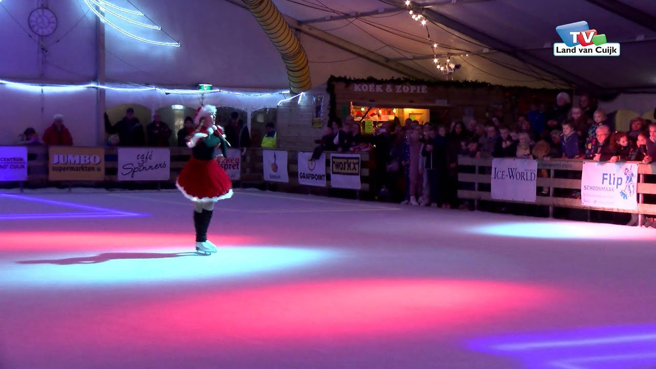 IJsshow op de ijsbaan van Cuijk on Ice