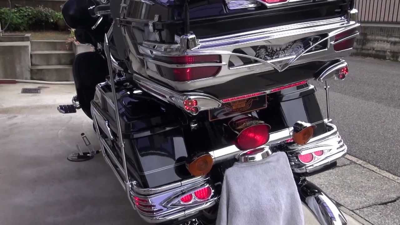 ハーレーウルトラ（２００９）のマフラー音
