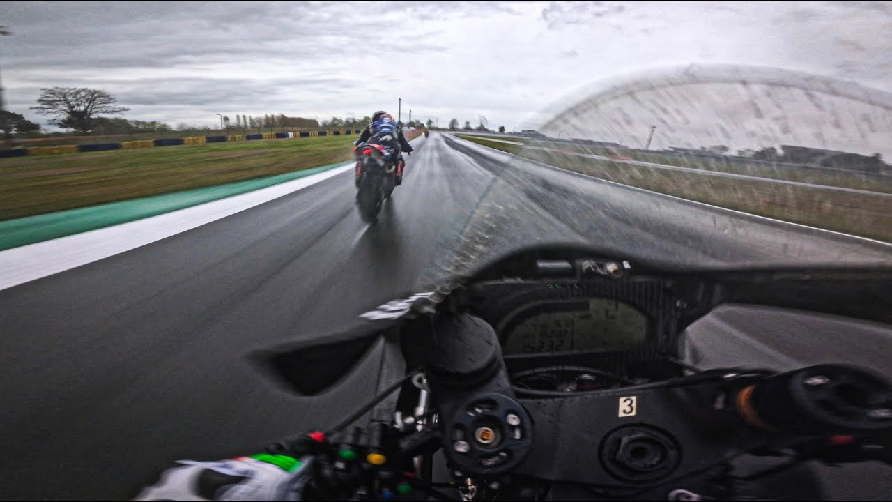 WET track in Le Mans 24H!!! Onboard POV Canepa | Yamaha R1