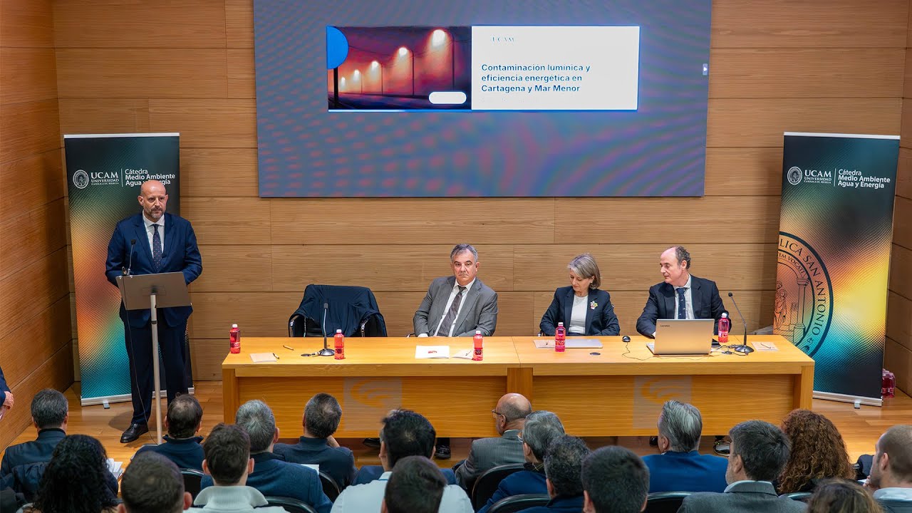 Cartagena acoge una jornada técnico-científica sobre contaminación lumínica