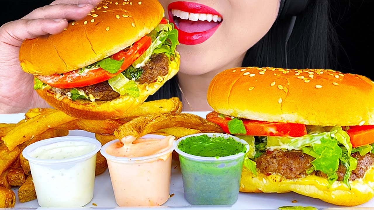 ASMR HAMBURGER & TRUFFLE FRENCH FRIES My Simple Lunch (MUKBANG) ASMR Phan