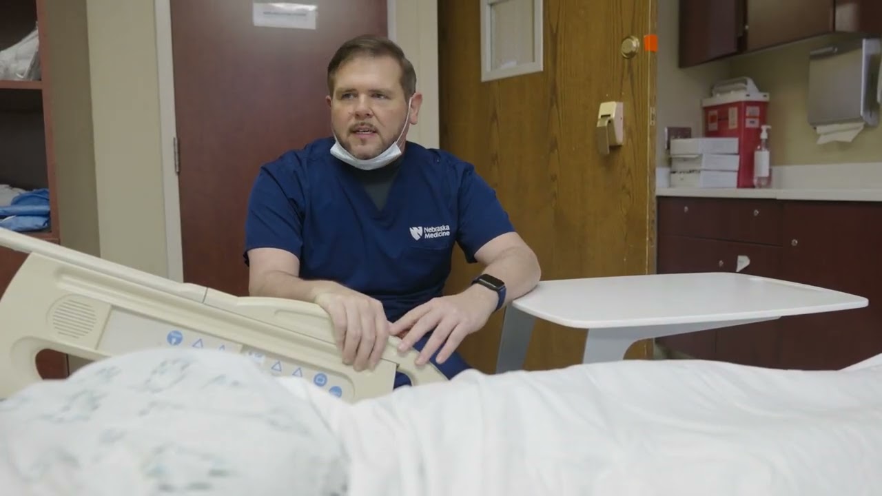 My Job In A Minute: Patient Safety Assistant - Nebraska Medicine