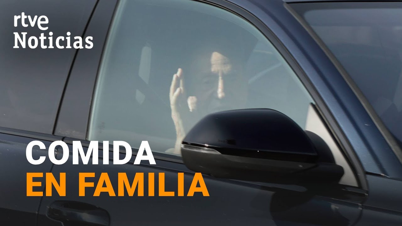 50 AÑOS DE MONARQUIA | JUAN CARLOS I participa en un ALMUERZO privado de la FAMILIA REAL | RTVE