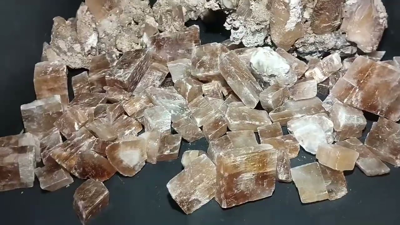 KeepsCache @ eBay Fortress Keep Mine Calcite Fluorescense & Phosphorescence 