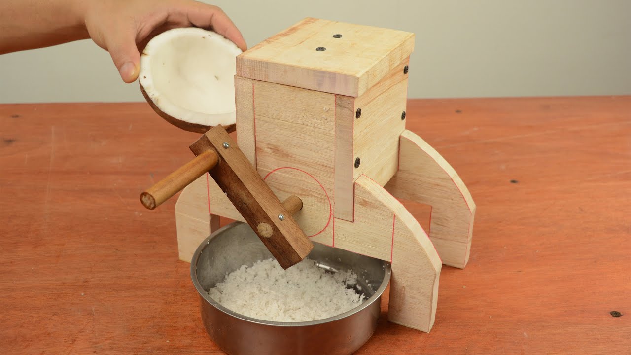 How to Make Grated Coconut, You Can Make at Home