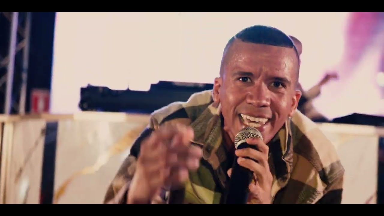 Mellos Music - Vuelve (ft. Eddy Jay) [En Vivo]