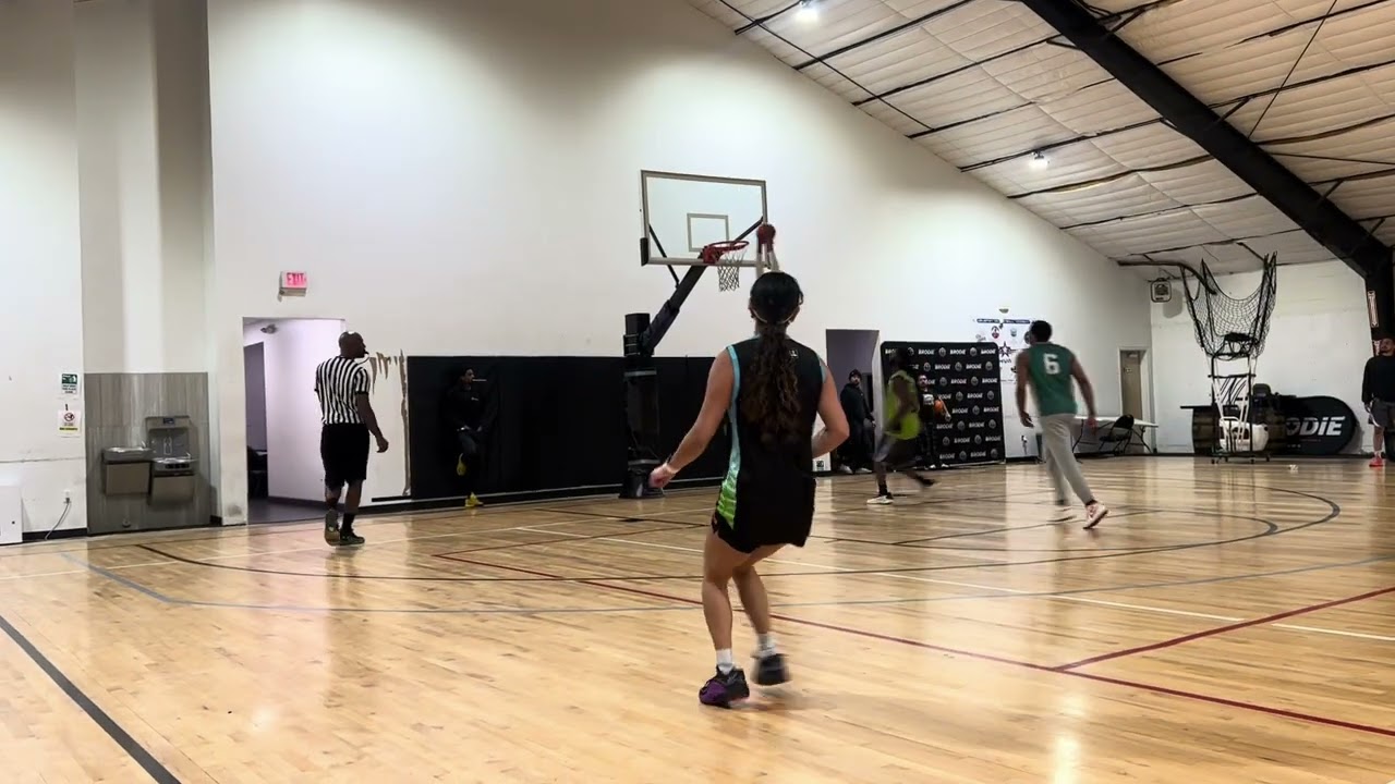 [Sunday] FN1 vs Official Hoops 