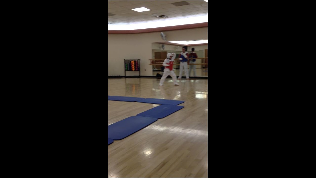 Ki-Bon Hyung (White Belt Form)  20 Movements