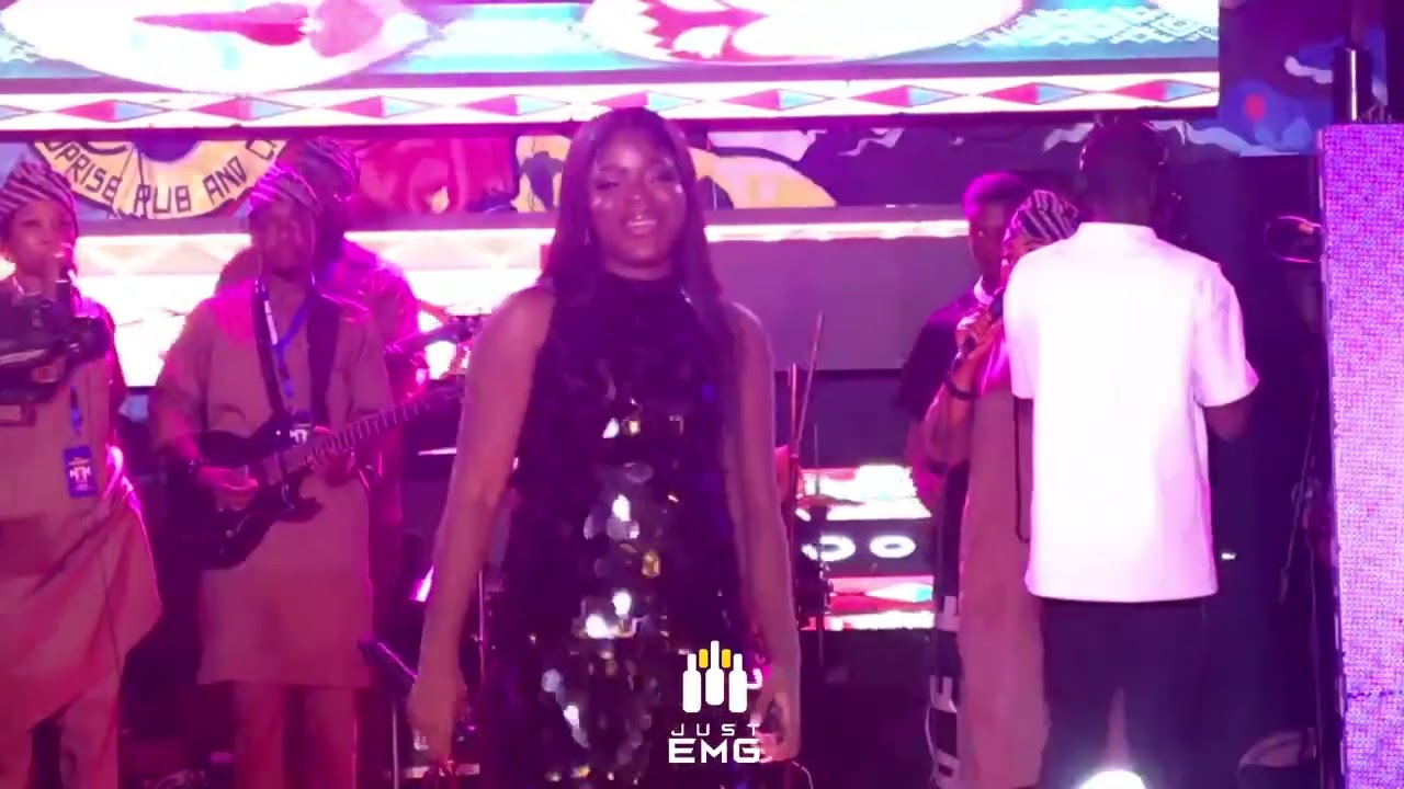 ADEGHEOSA wowing her Audience with Benin songs