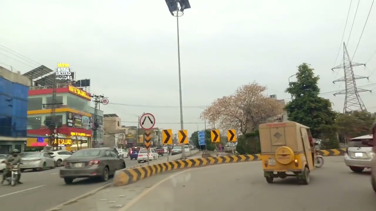 signal 🚦 Free road at Jinnah Hospital Lahore Pakistan | Maulana shaukat Ali road @ProudRajar