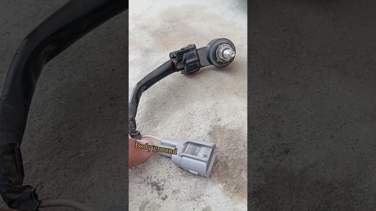 Toyota Corolla knock sensor pin out #fix #tips#knock      #shoaib&saeedautocarcare