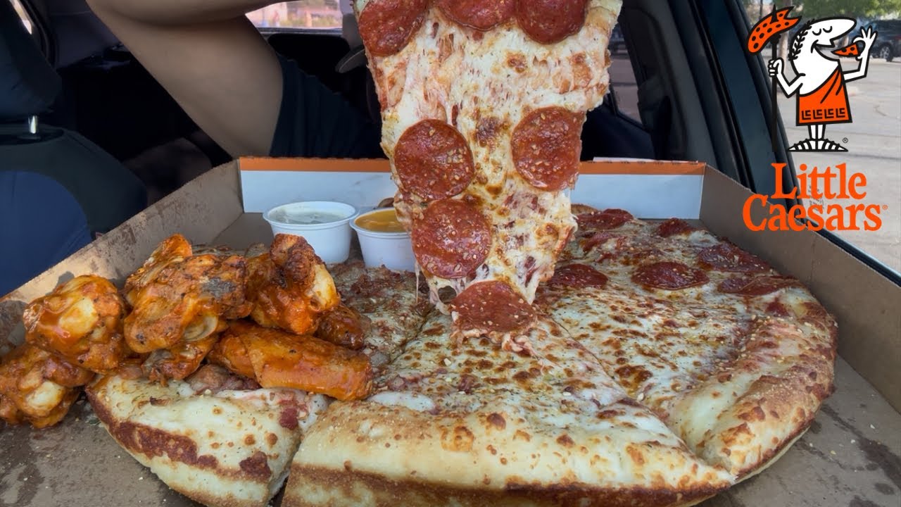 Little Caesars Fantastic Four-N-One Pizza + Buffalo Wings Mukbang