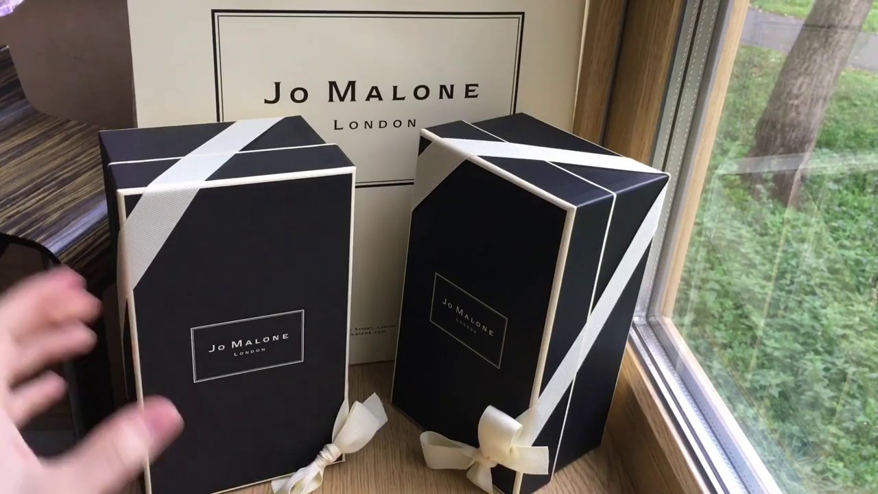 Свечи и подарки Jo Malone.