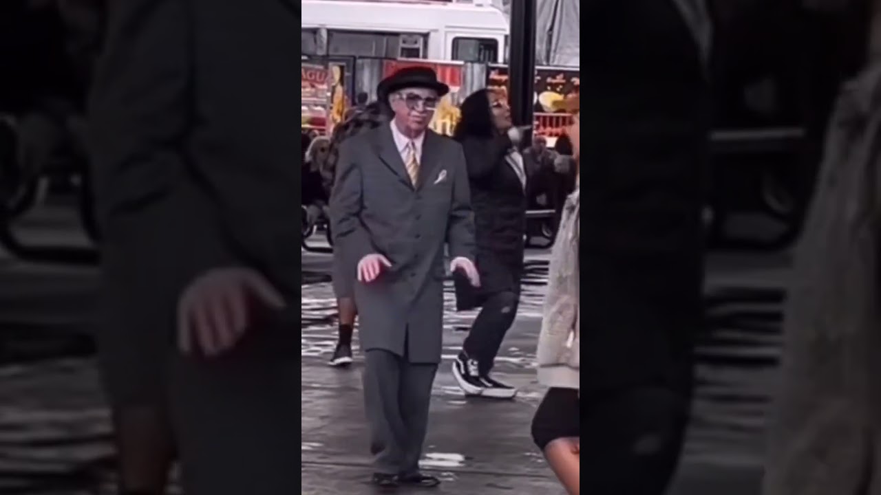 When A Gentleman Joins Glam Brunch Barcelona😎😲