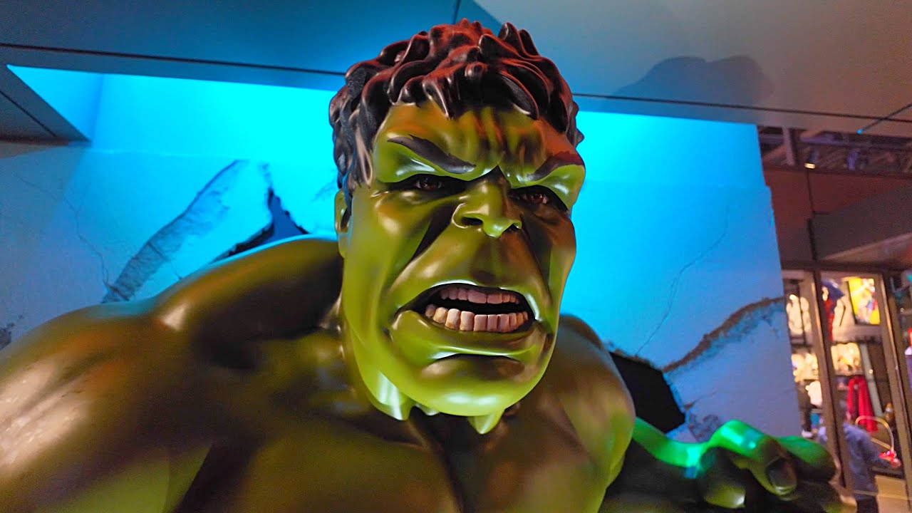 [NEW 2025] 4K Marvel Themed Store Tour At Downtown Disney - Avengers Reserve