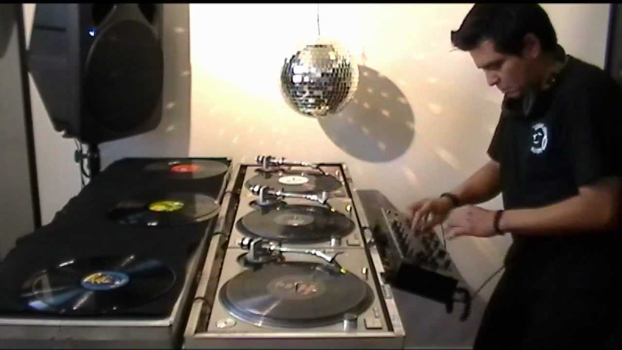 VDJ SLIDE Ricardo Pacheco Techno mix three turntables DJ 3 Technics 1200 Vinyl DJ tornamesas NO SYNC