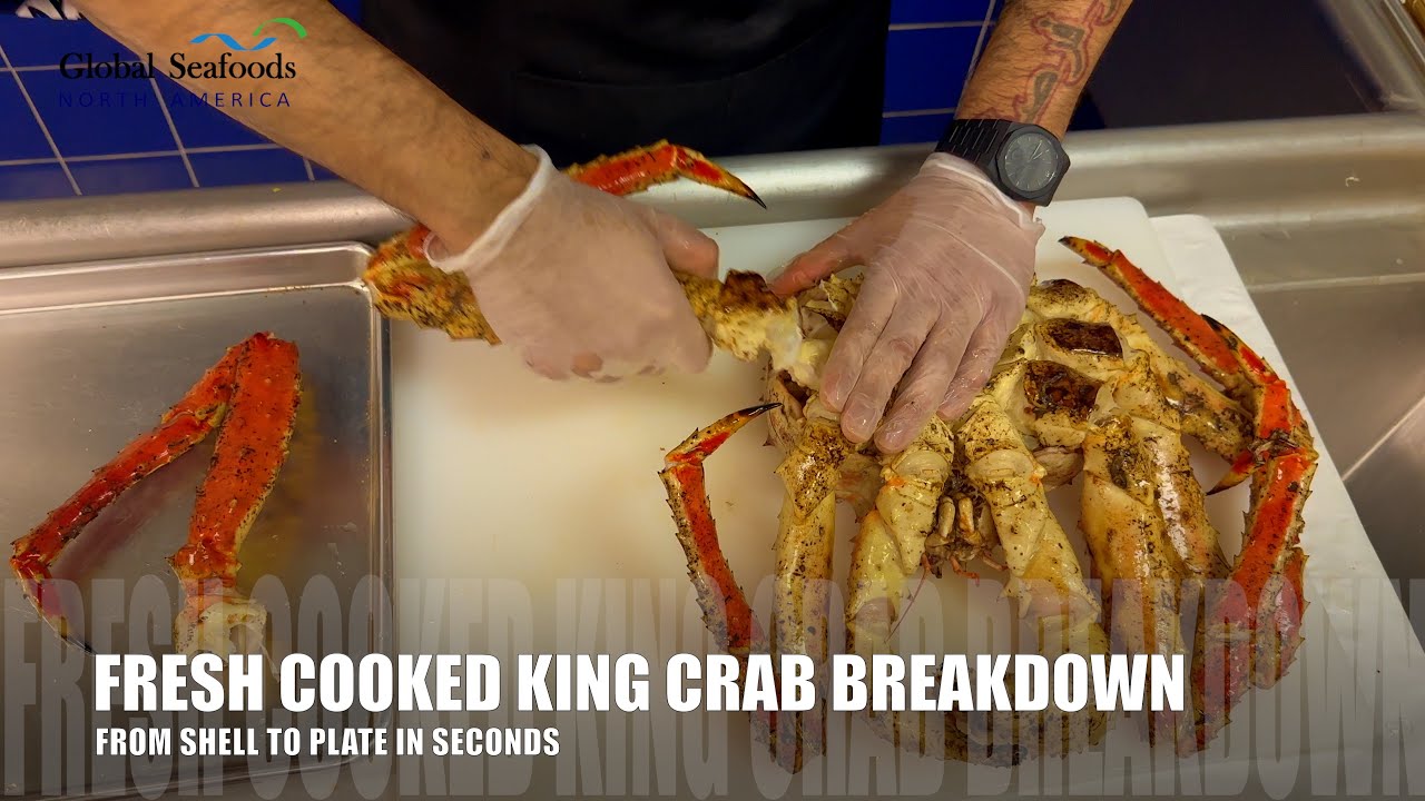 Cracking Fresh Cooked King Crab 🦀 | Juicy King Crab Legs ASMR