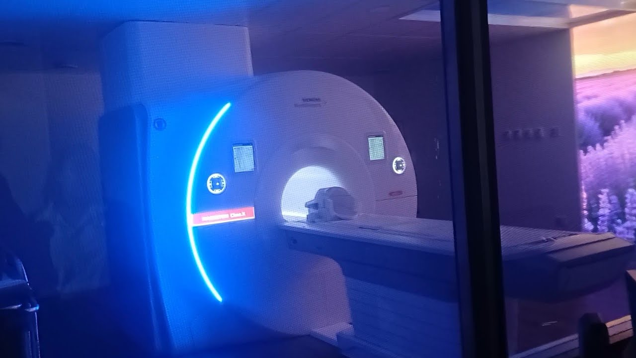 HC recebe aparelho de ressonância com tecnologia única na América Latina